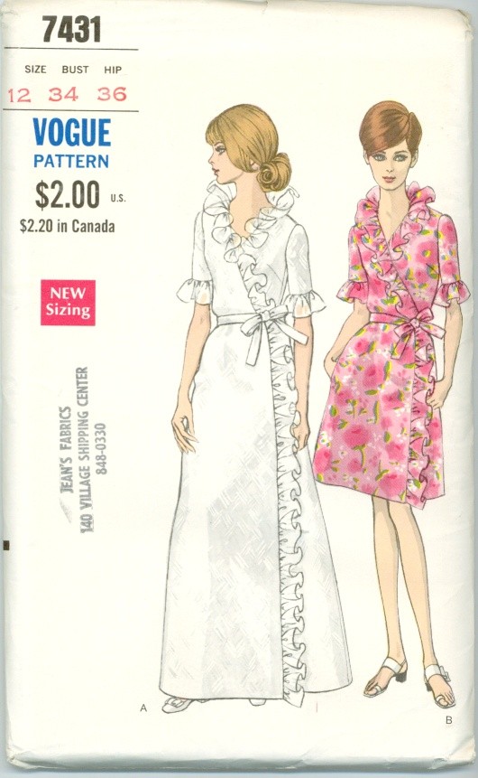 vintage patterns black and white. vintage robe pattern from